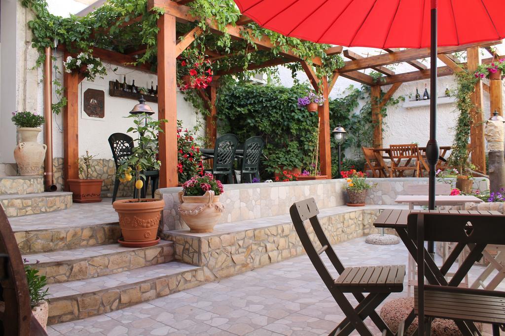 Bed And Breakfast Alberini 노토 외부 사진