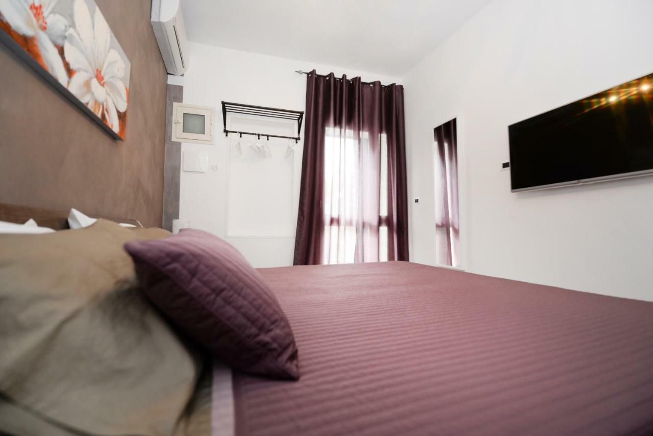 Bed And Breakfast Alberini 노토 외부 사진